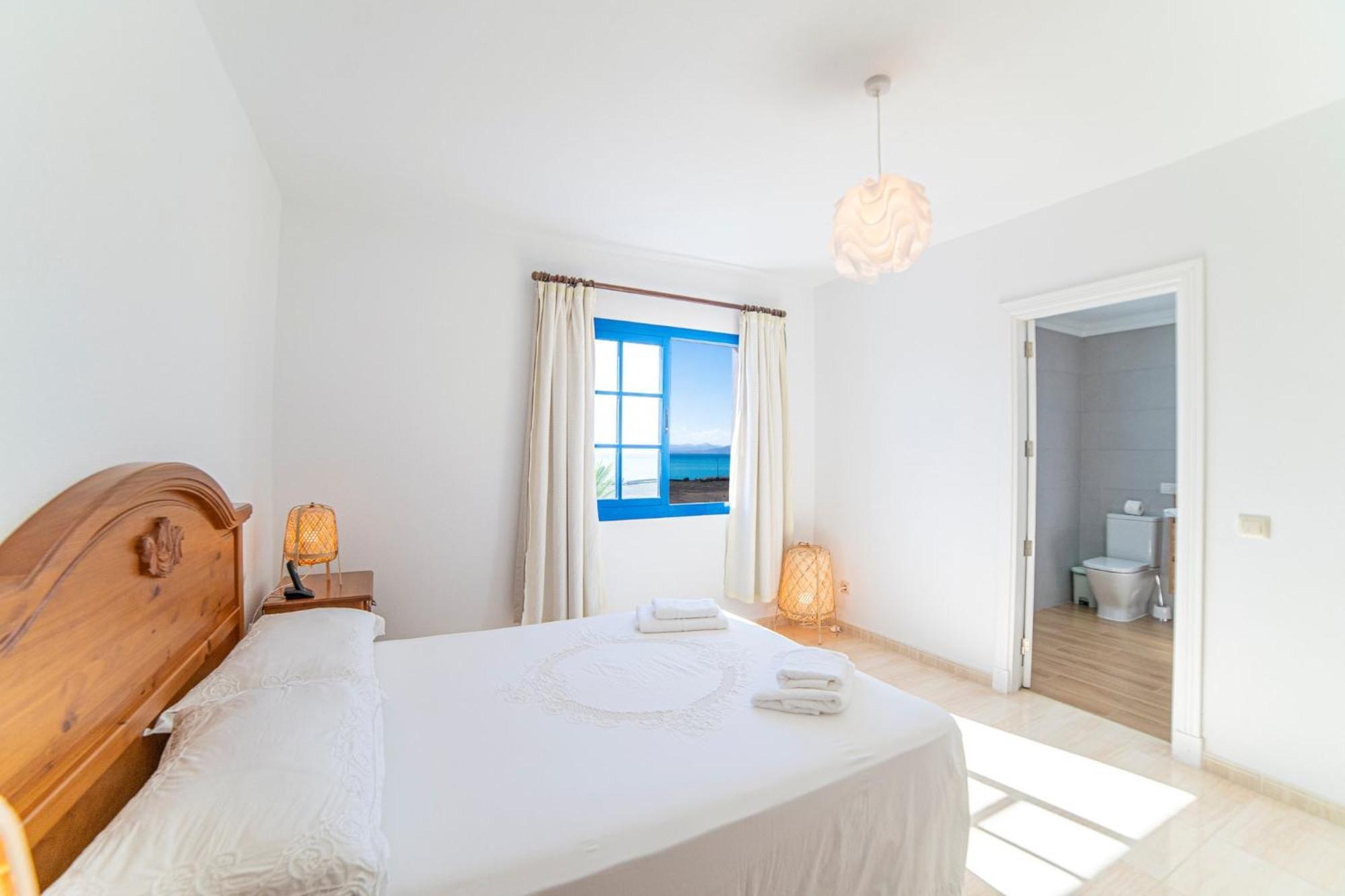 Beautiful Detached Lanzarote Villa 3 Bedrooms Villa Stacruz Bay Stunning Views Close To Amenities Playa Blanca Eksteriør billede