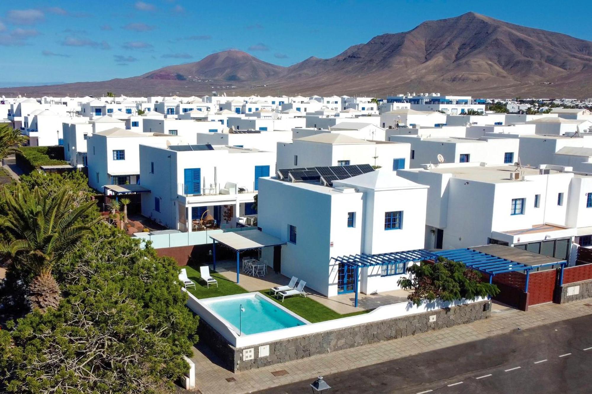 Beautiful Detached Lanzarote Villa 3 Bedrooms Villa Stacruz Bay Stunning Views Close To Amenities Playa Blanca Eksteriør billede